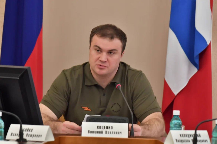 По решению Губернатора Омской области Виталия Хоценко поступившим на военную службу по контракту выплатят по 100 тысяч рублей. По решению Губернатора Омской области Виталия Хоценко поступившим на военную службу по контракту выплатят по 100 тысяч рублей.